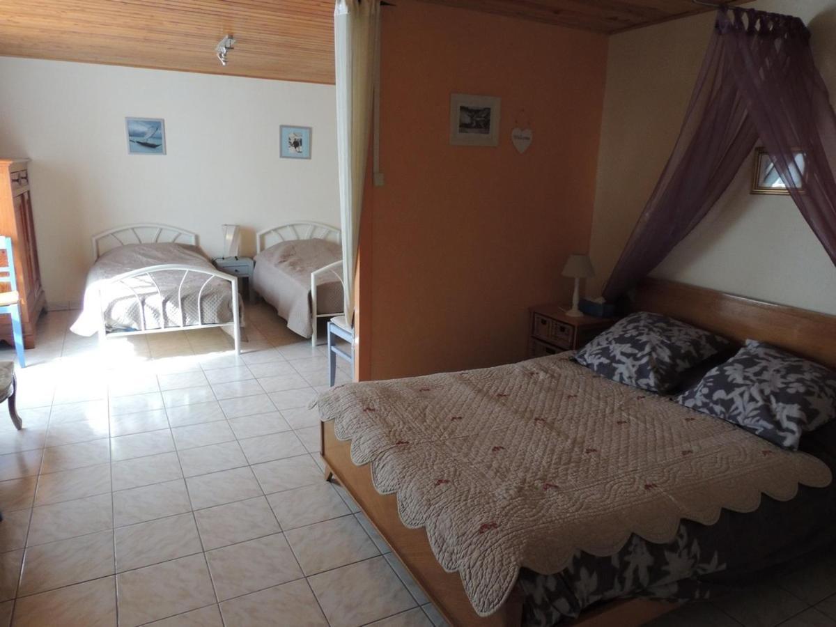 Anemones Et Asters Bed & Breakfast Ayse Ngoại thất bức ảnh